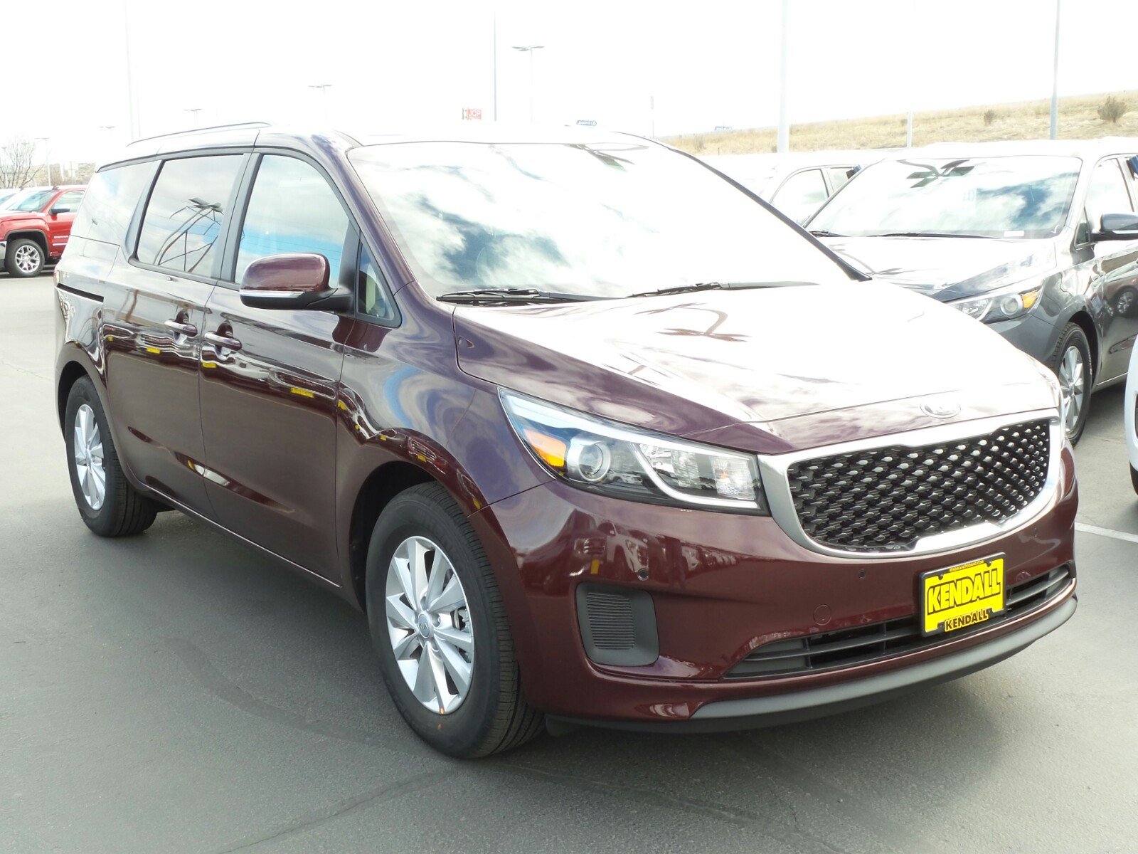 New 2018 Kia Sedona LX in Nampa #D980463 | Kendall Kia